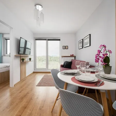Apartment Kamienna Krzyki With Free Garage By Renters Wroclaw